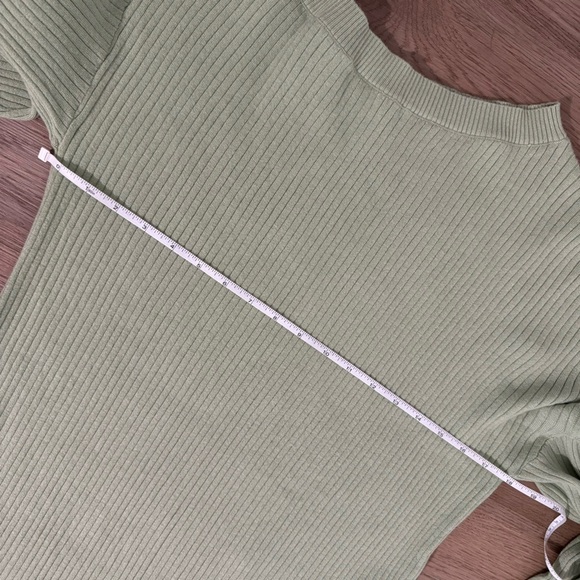 By Egreis Off The Shoulder Midi Sweater Dress Light Green Size Medium‎ - Picture 5 of 9